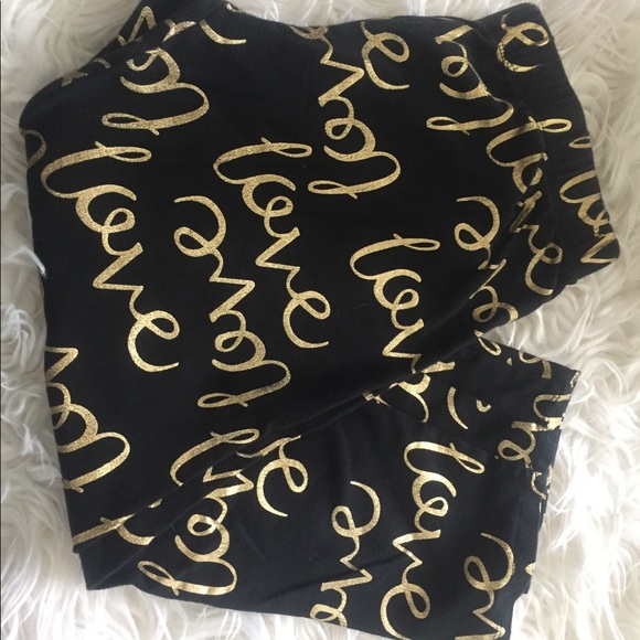 No Boundaries //❤️ Gold “Love” capris leggings EUC - Picture 5 of 10